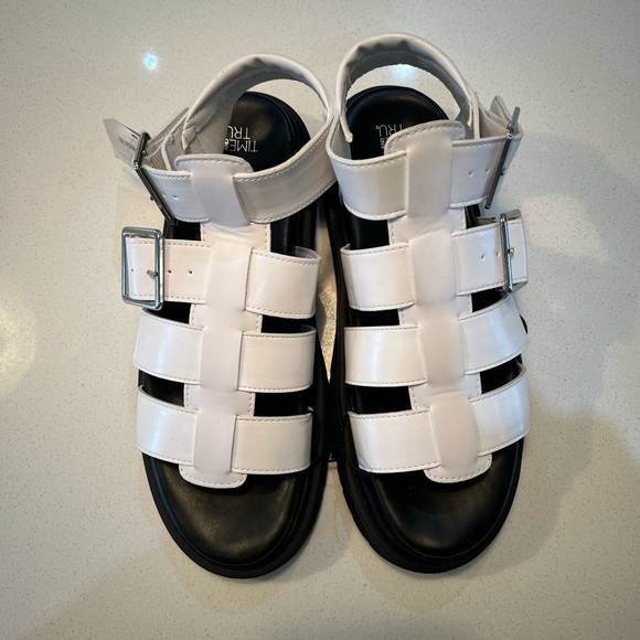 NWT Time and Tru - Doc Marten’s looking sandals. Size 9 - Picture 1 of 7
